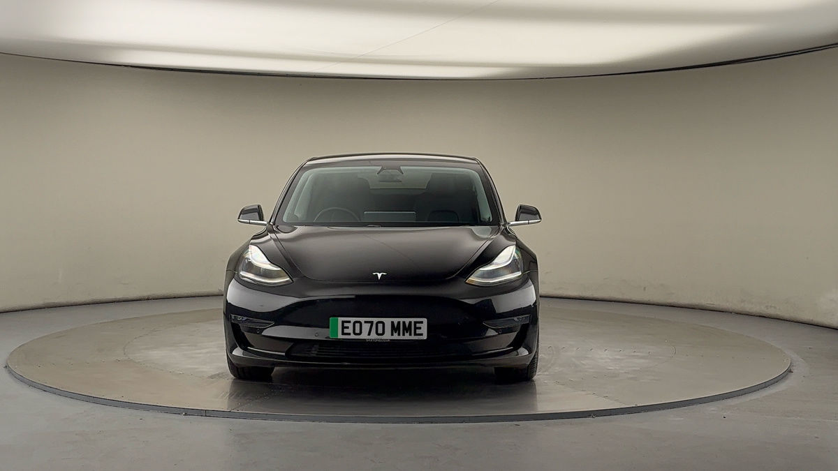 Tesla Model 3 Image 3