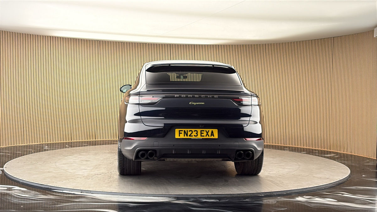 More views of Porsche Cayenne