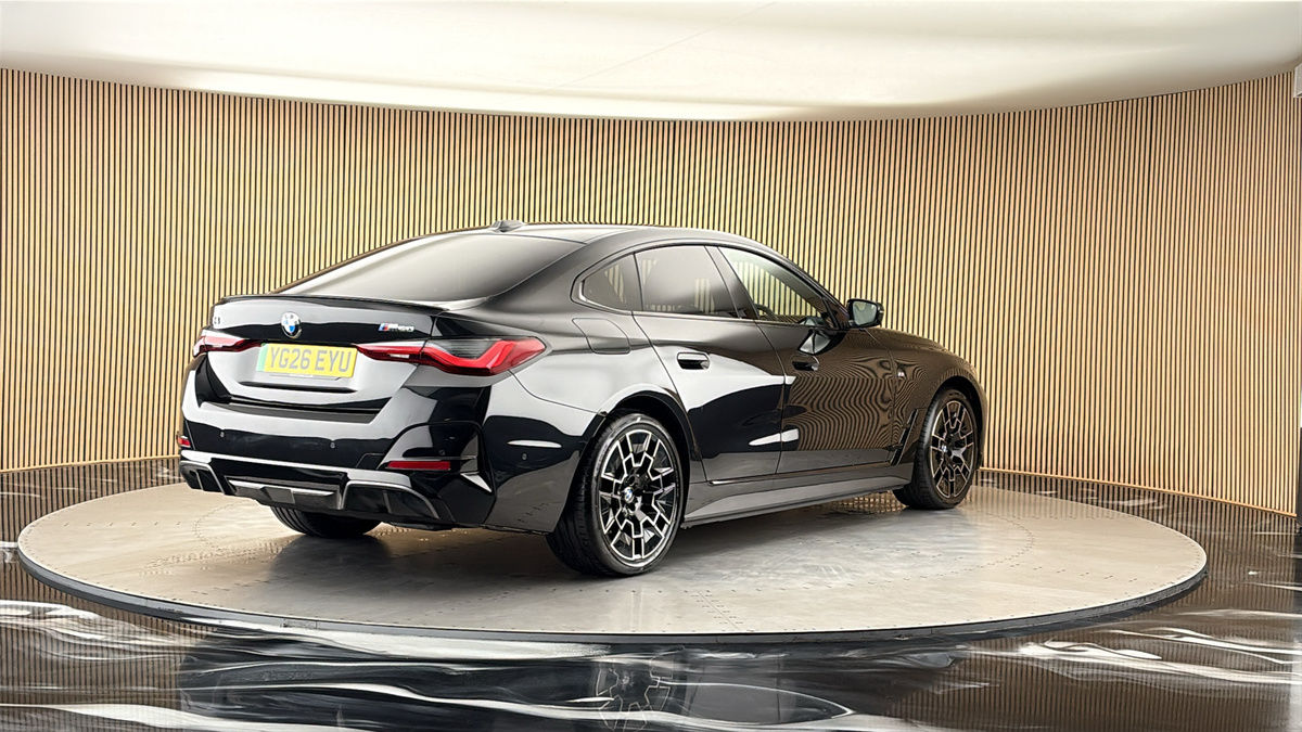 More views of BMW i4