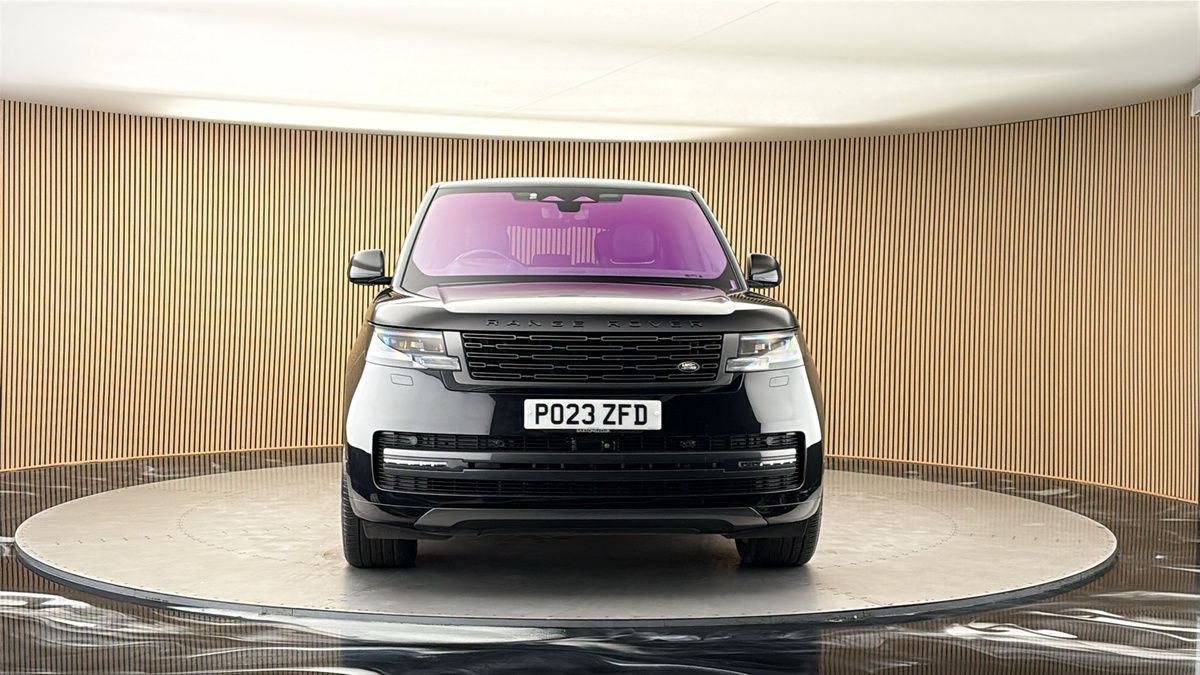 More views of Land Rover Range Rover
