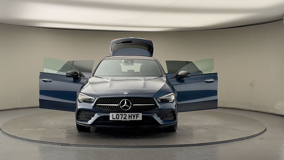 More views of Mercedes-Benz CLA