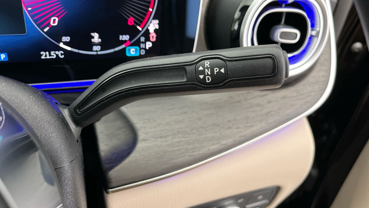 Mercedes-Benz V Class Image 6