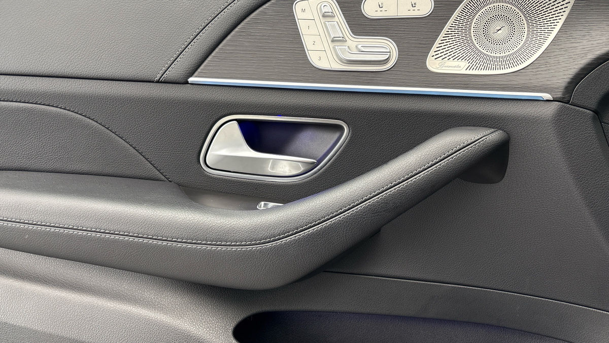 Mercedes-Benz GLE Image 19
