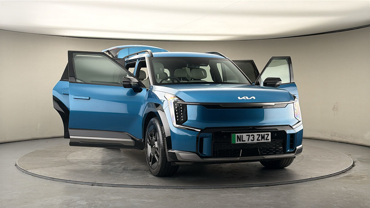 More views of Kia EV9