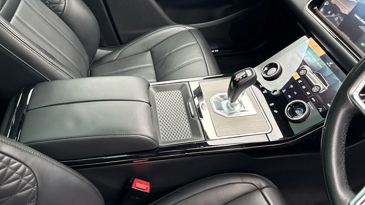 Land Rover Range Rover Evoque Image 18