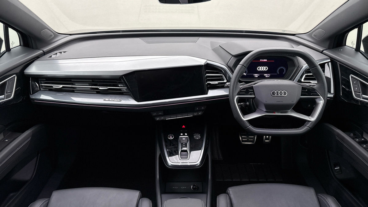 Audi Q4 e-tron Image 13