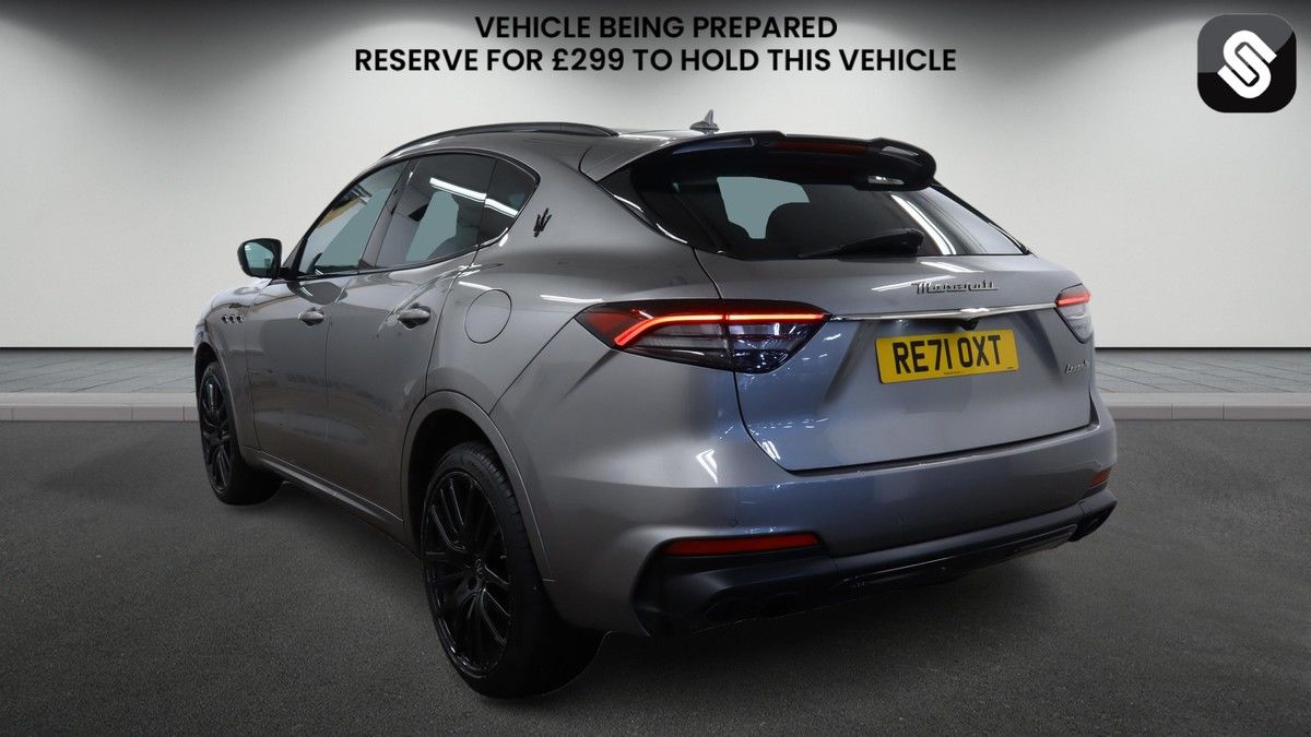 Maserati Levante Image 3