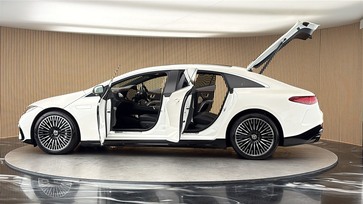 More views of Mercedes-Benz EQS