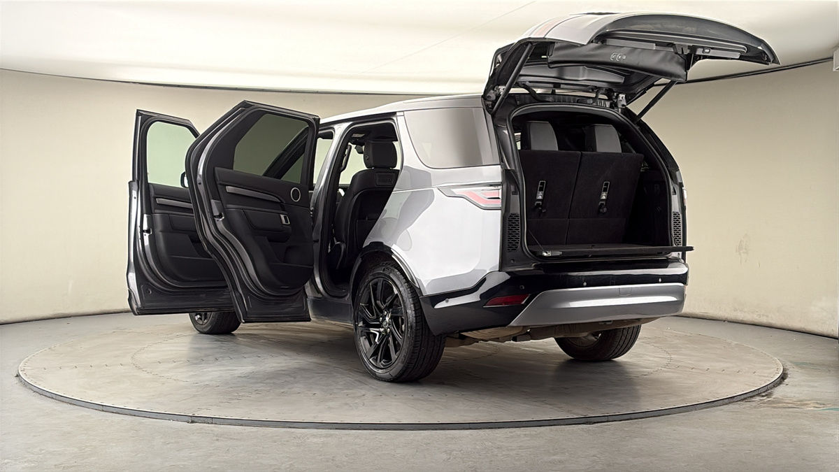 Land Rover Discovery Image 23