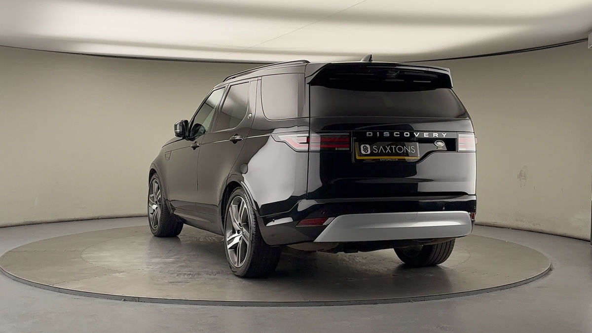 More views of Land Rover Discovery