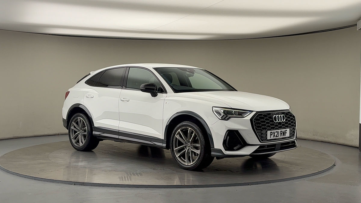 More views of Audi Q3