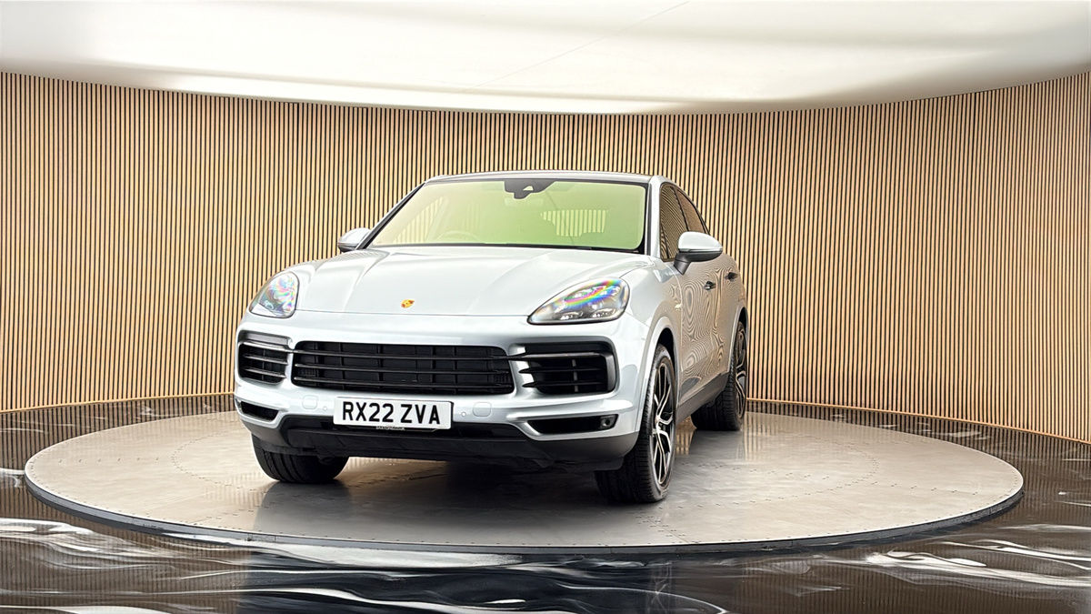 More views of Porsche Cayenne