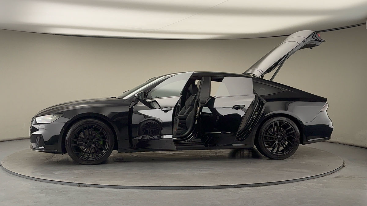 More views of Audi A7