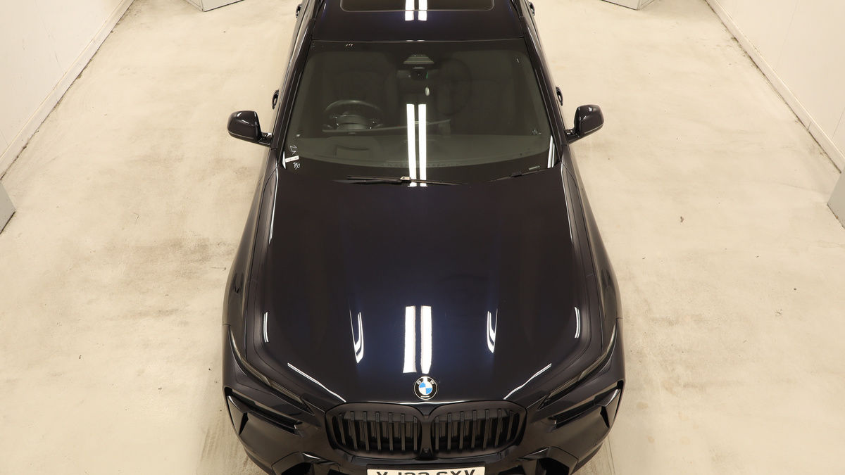 BMW X7 Image 7