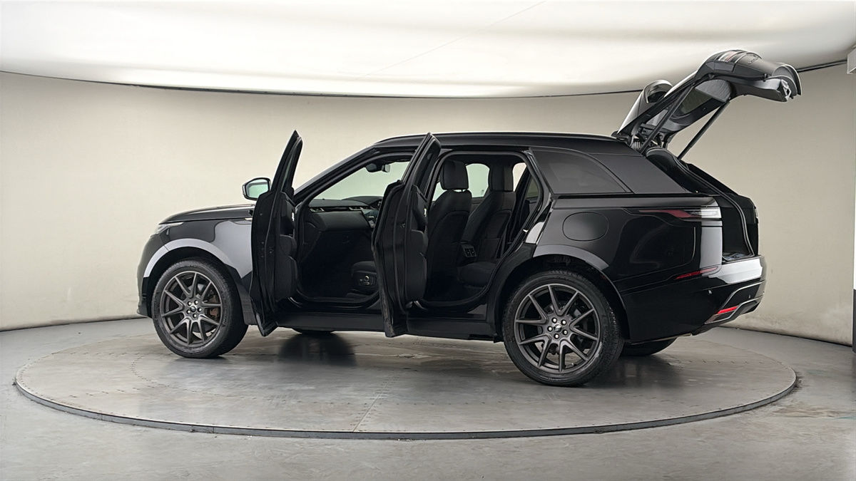 More views of Land Rover Range Rover Velar