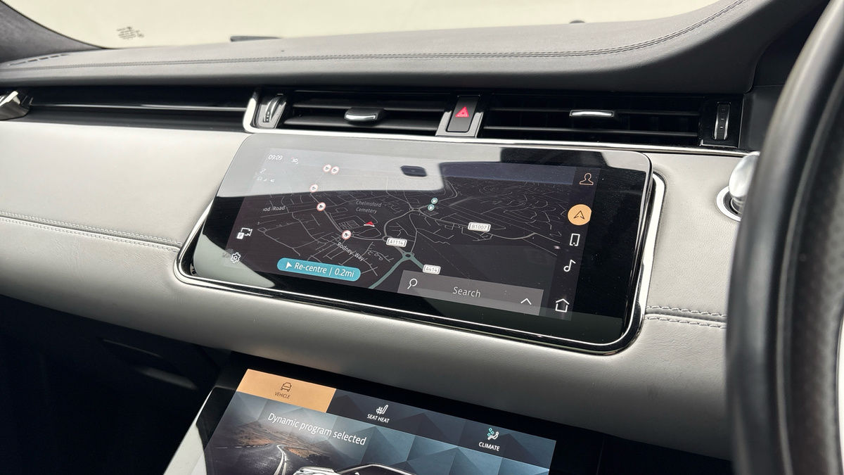 Land Rover Range Rover Evoque Image 17