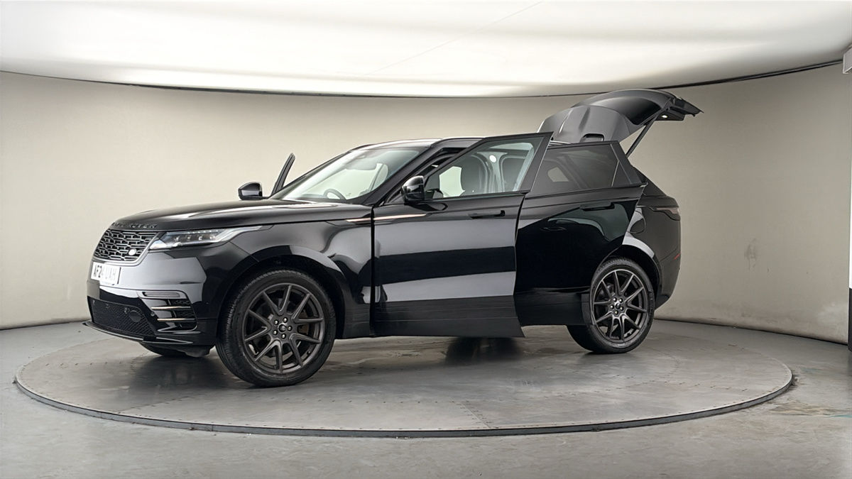 More views of Land Rover Range Rover Velar