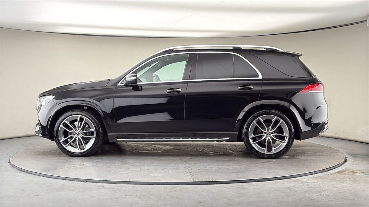 More views of Mercedes-Benz GLE