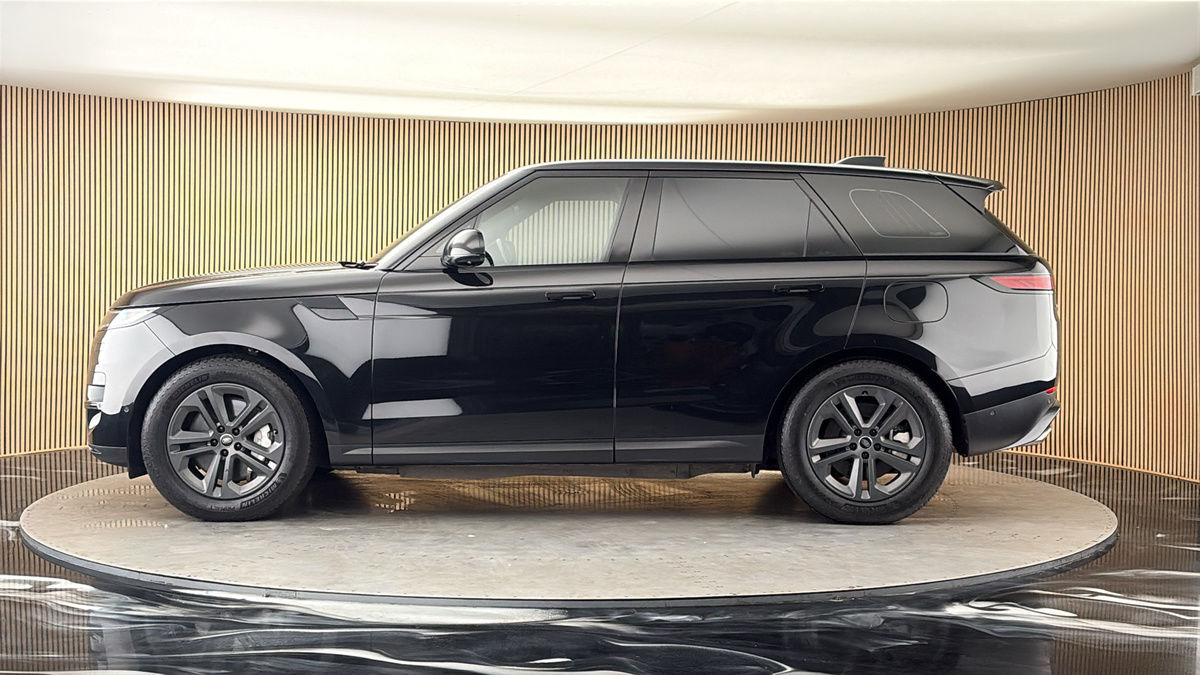 Land Rover Range Rover Sport Image 15