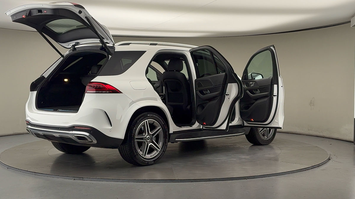 More views of Mercedes-Benz GLE