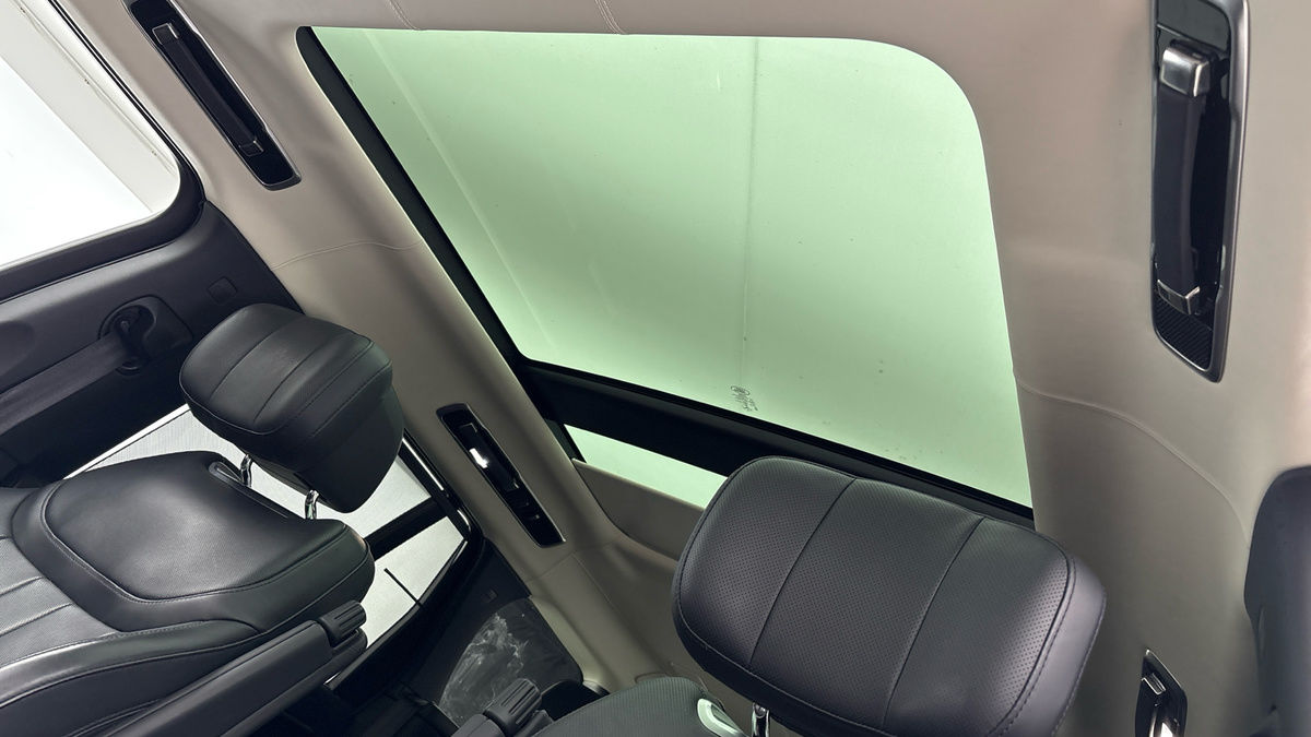 Land Rover Range Rover Image 6