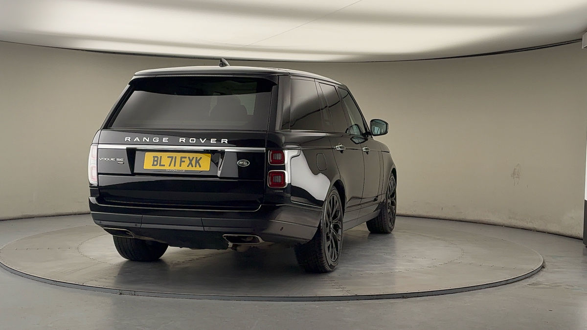 More views of Land Rover Range Rover