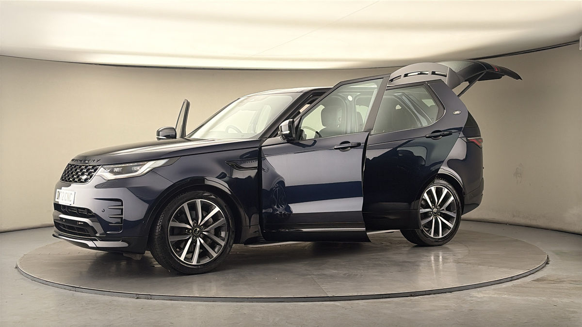 More views of Land Rover Discovery