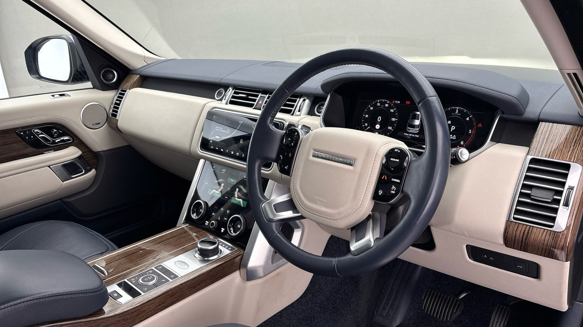 Land Rover Range Rover Image 5