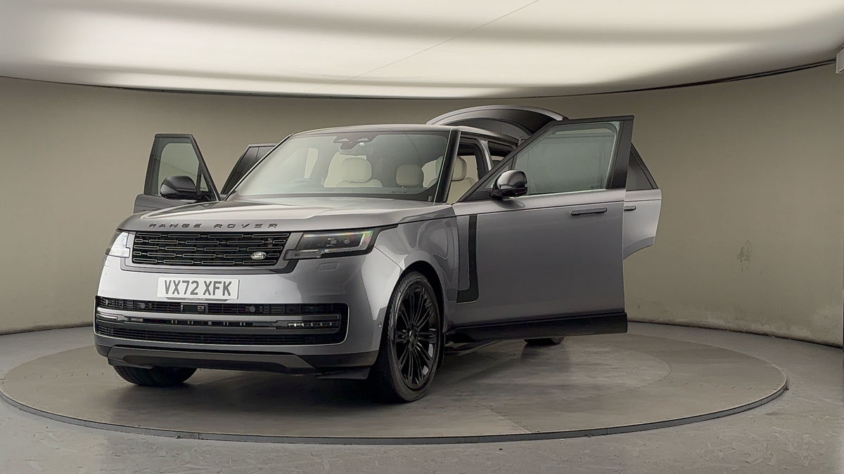 More views of Land Rover Range Rover