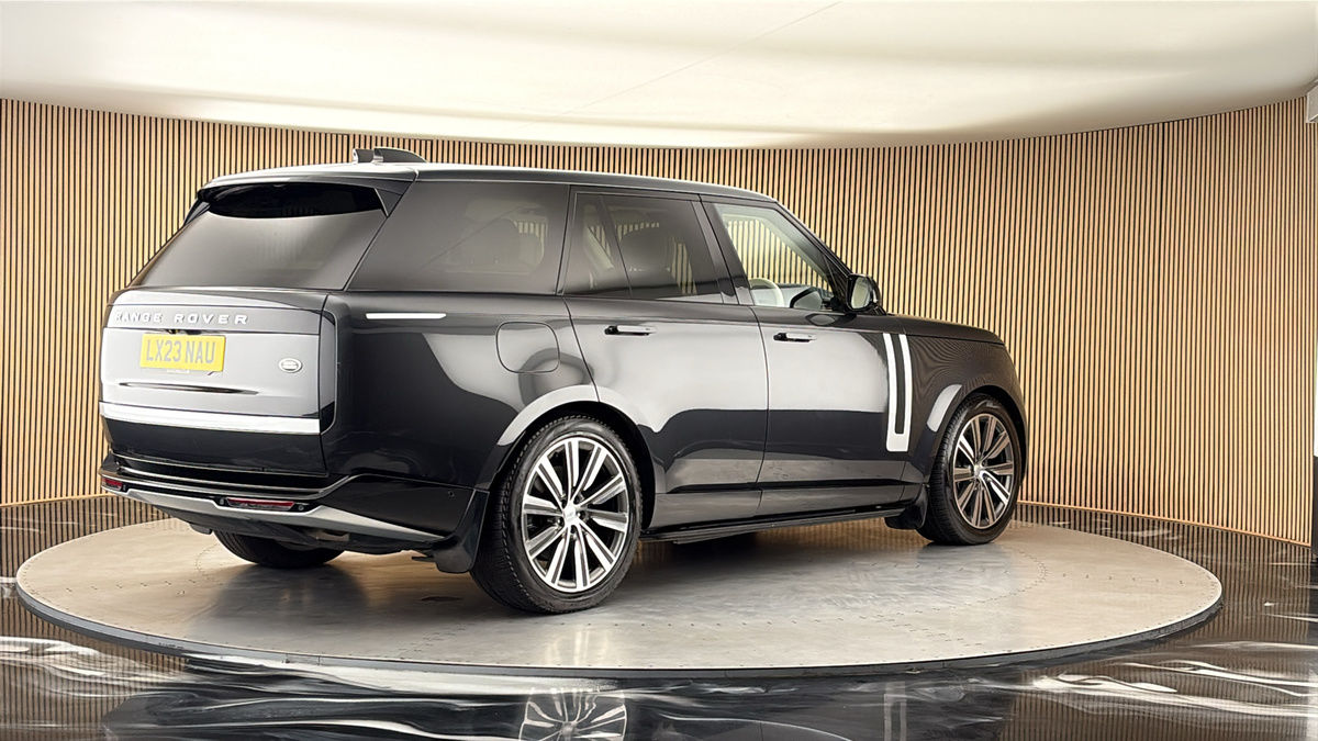 Land Rover Range Rover Image 21