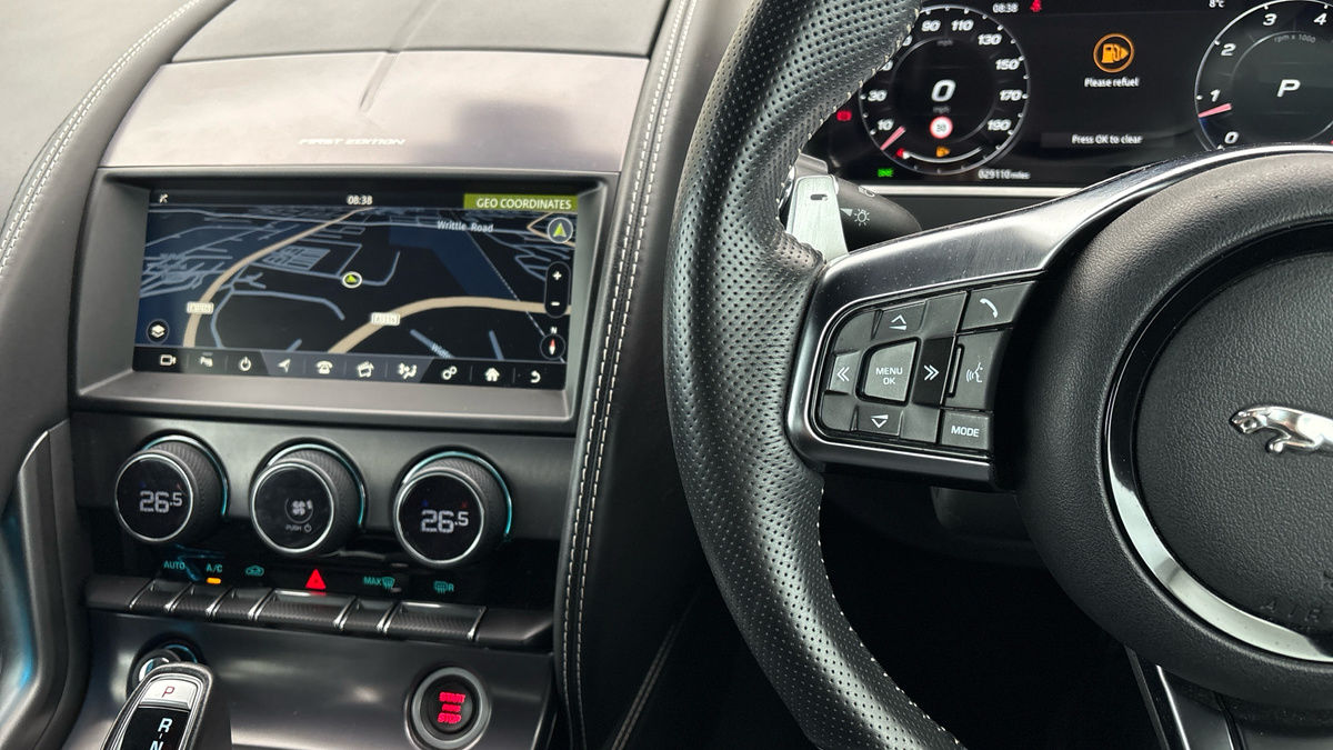 Jaguar F-Type Image 13