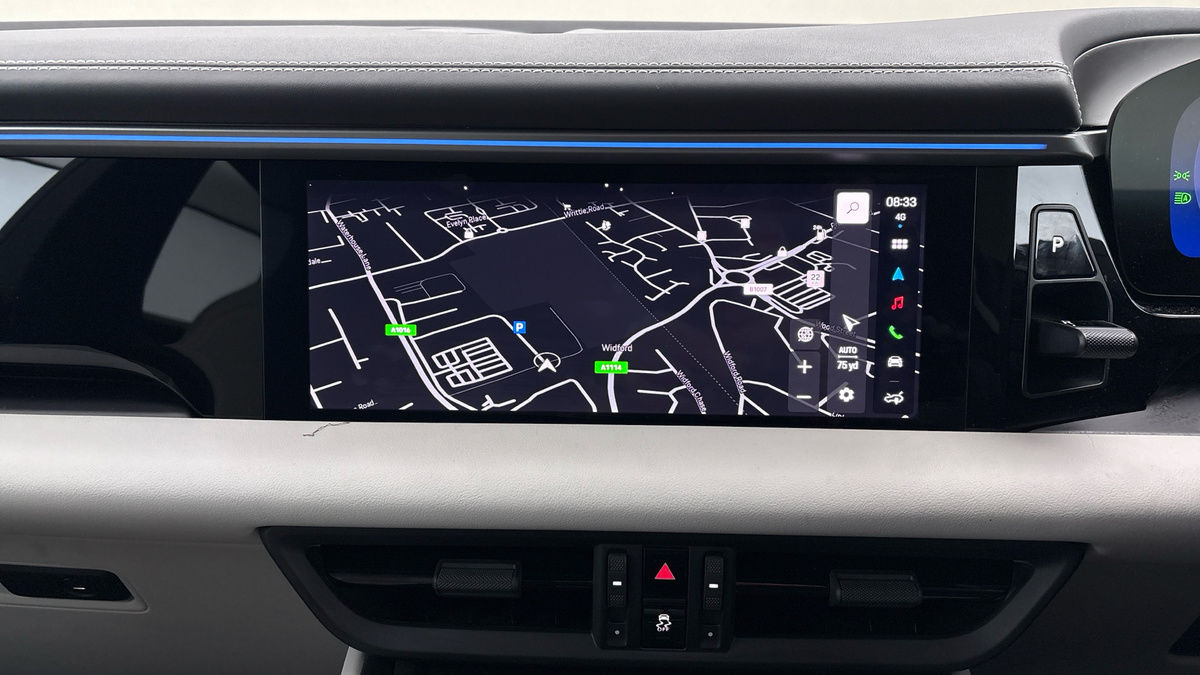 Porsche Macan Image 33