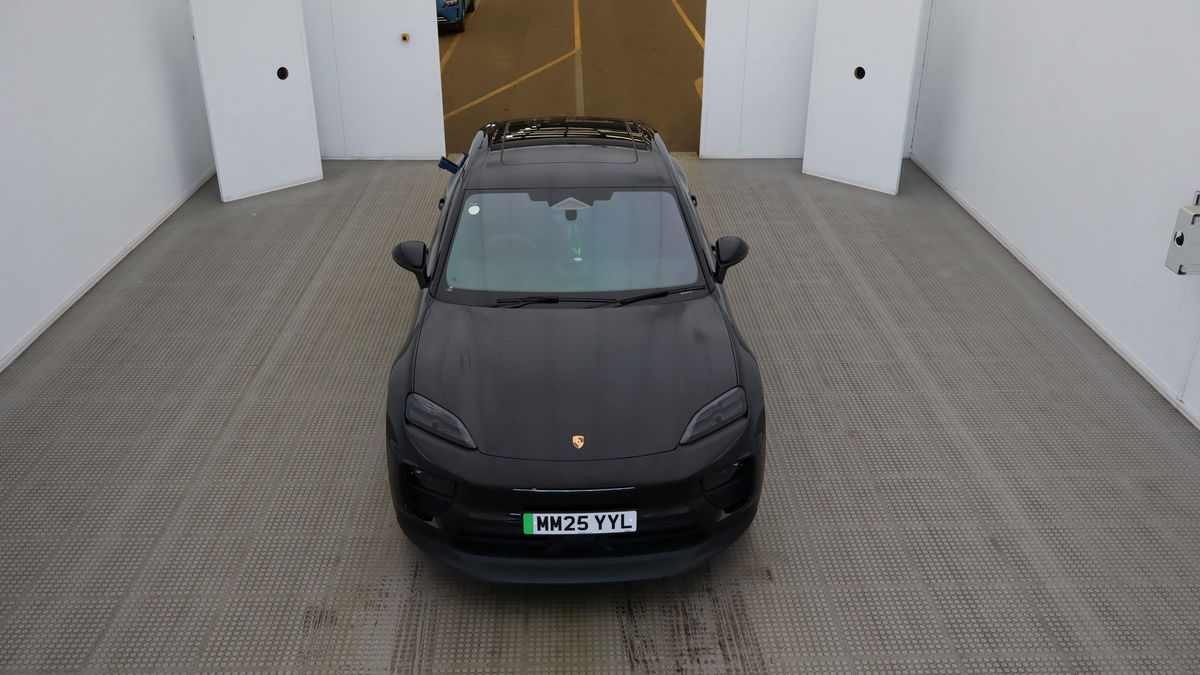 Porsche Macan Image 7
