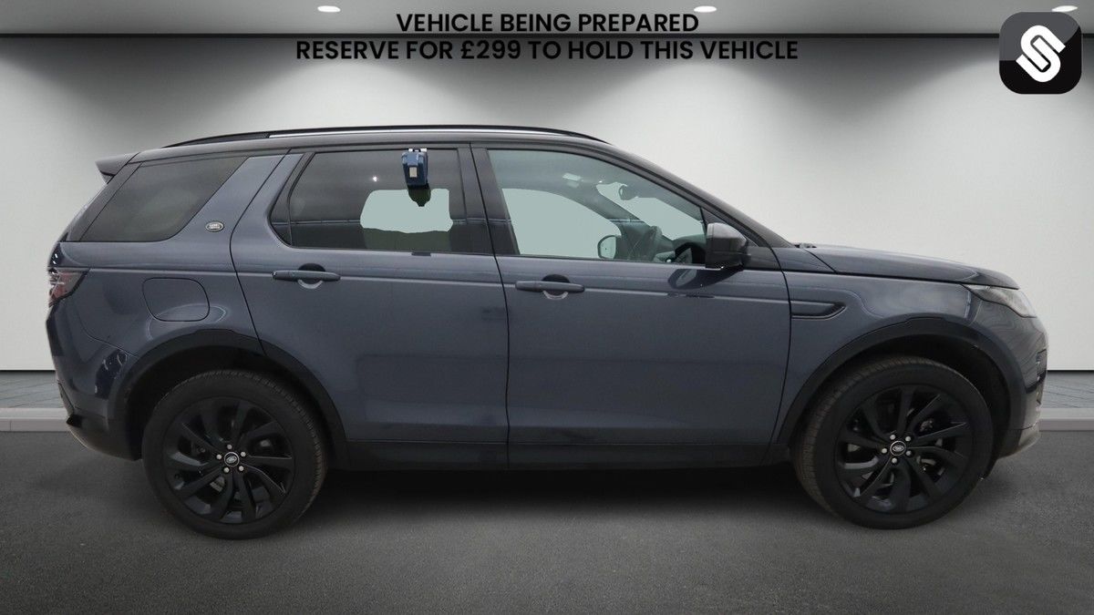 Land Rover Discovery Sport Image 5