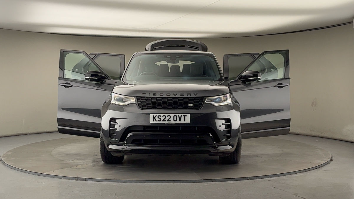 More views of Land Rover Discovery