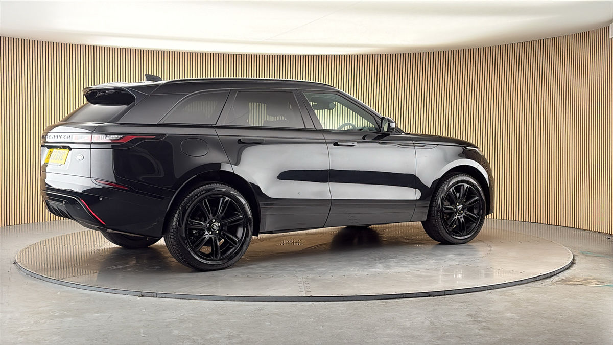 More views of Land Rover Range Rover Velar