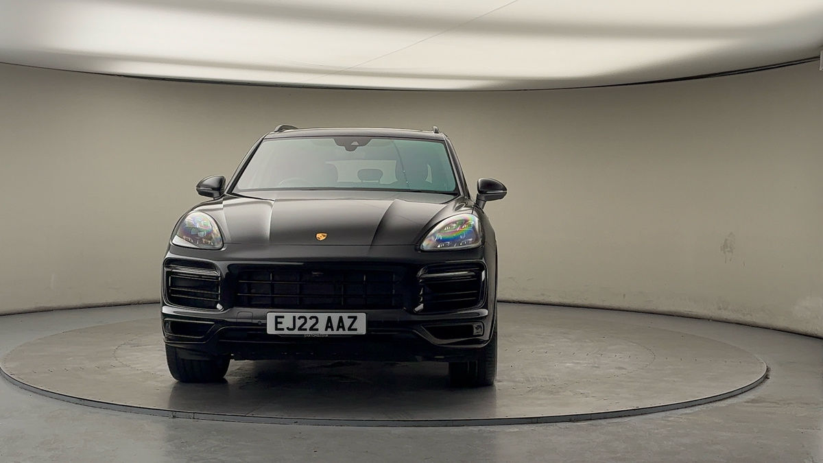Porsche Cayenne Image 3