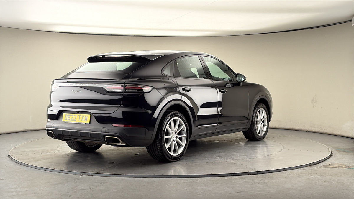 More views of Porsche Cayenne