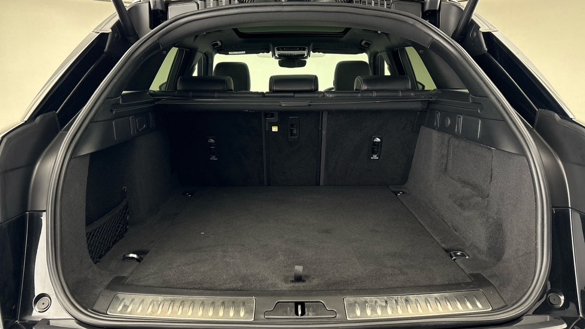 Land Rover Range Rover Velar Image 11