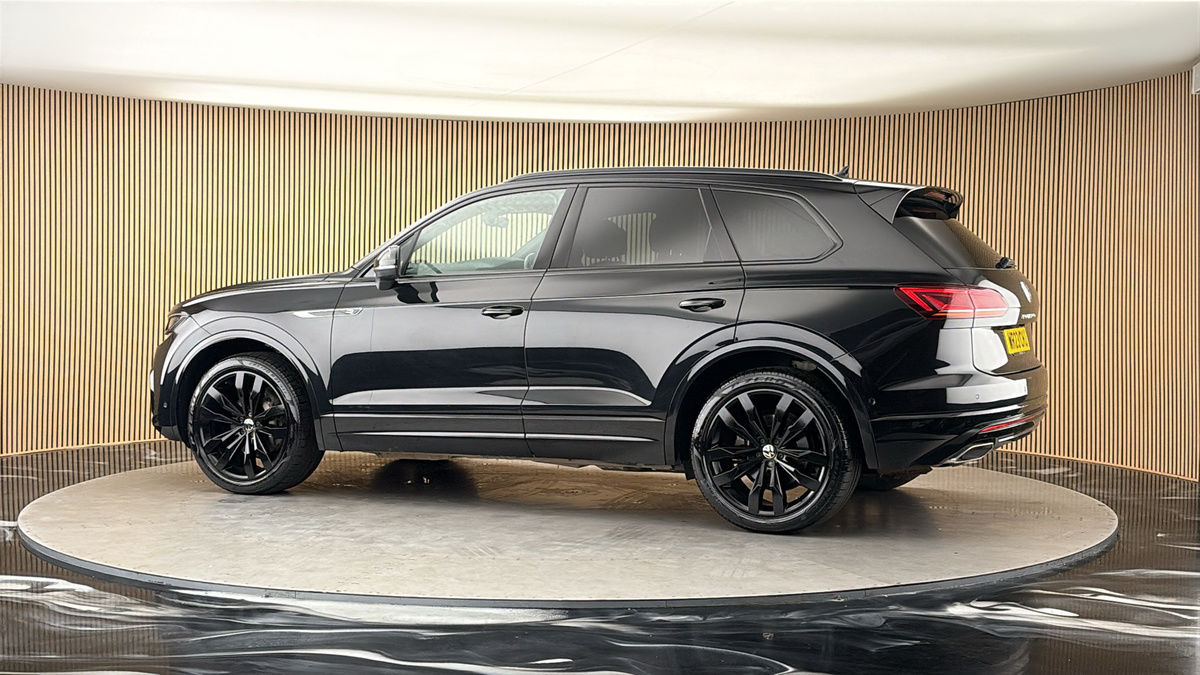 More views of Volkswagen Touareg
