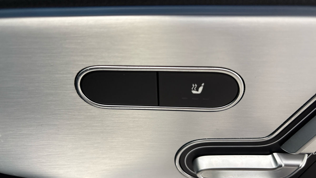 Mercedes-Benz CLA Image 28