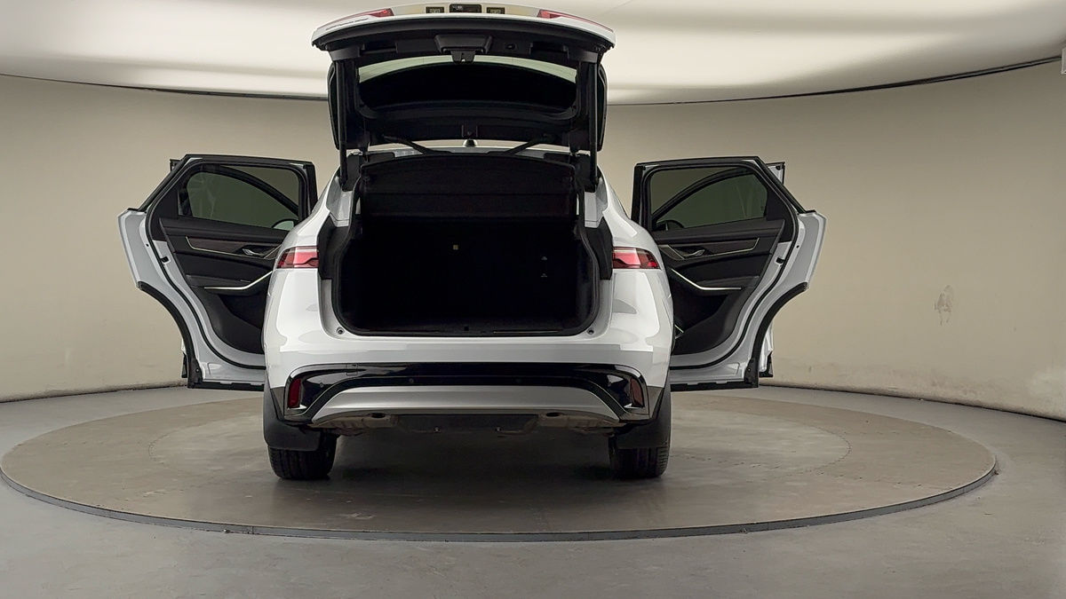 More views of Jaguar F-PACE