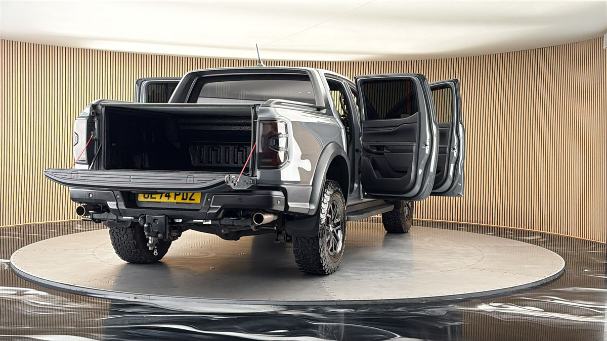 More views of Ford Ranger