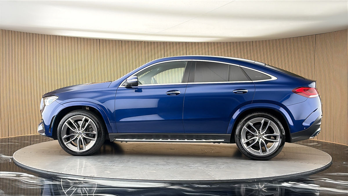 More views of Mercedes-Benz GLE