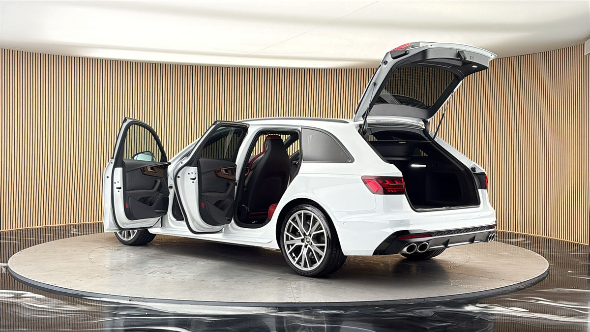 More views of Audi S4 Avant