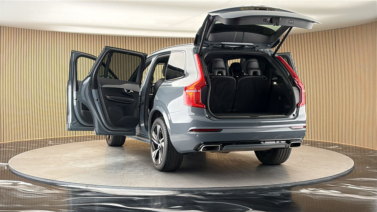 More views of Volvo XC90