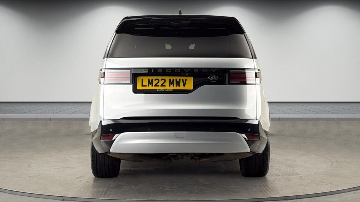 Land Rover Discovery Image 4