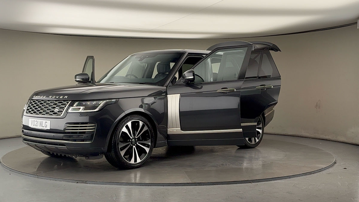 More views of Land Rover Range Rover