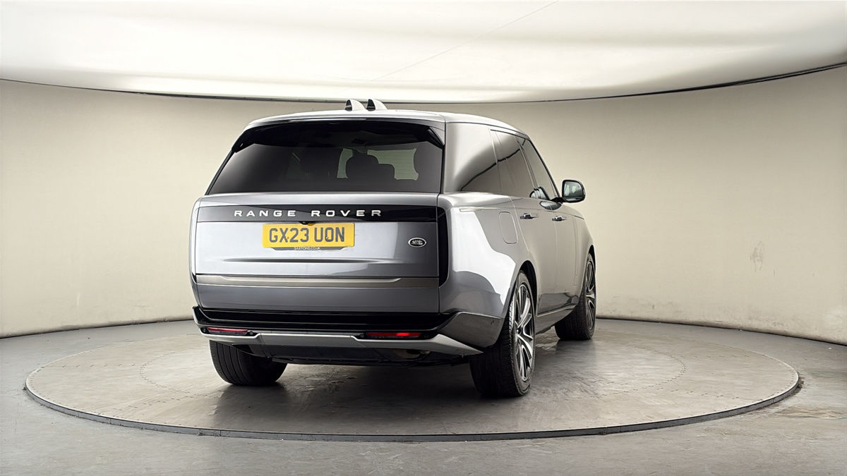 More views of Land Rover Range Rover