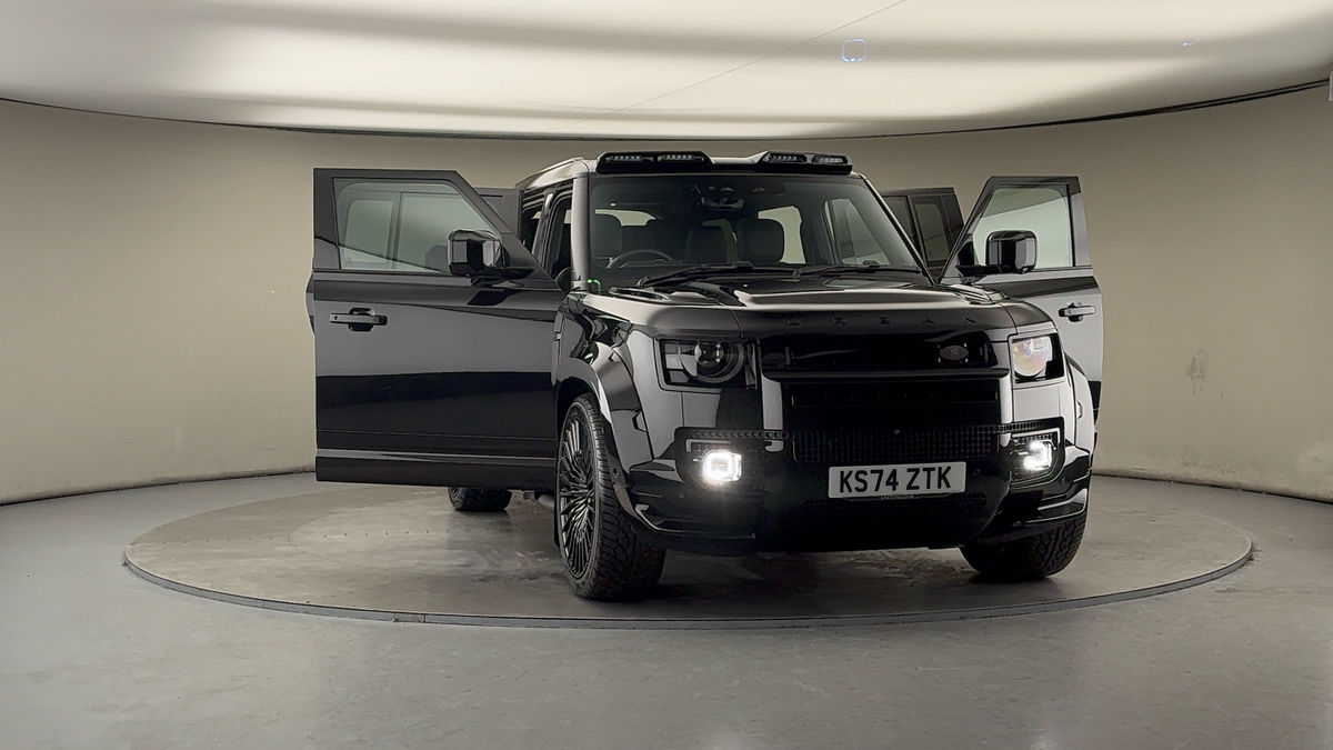 More views of Land Rover Defender 130